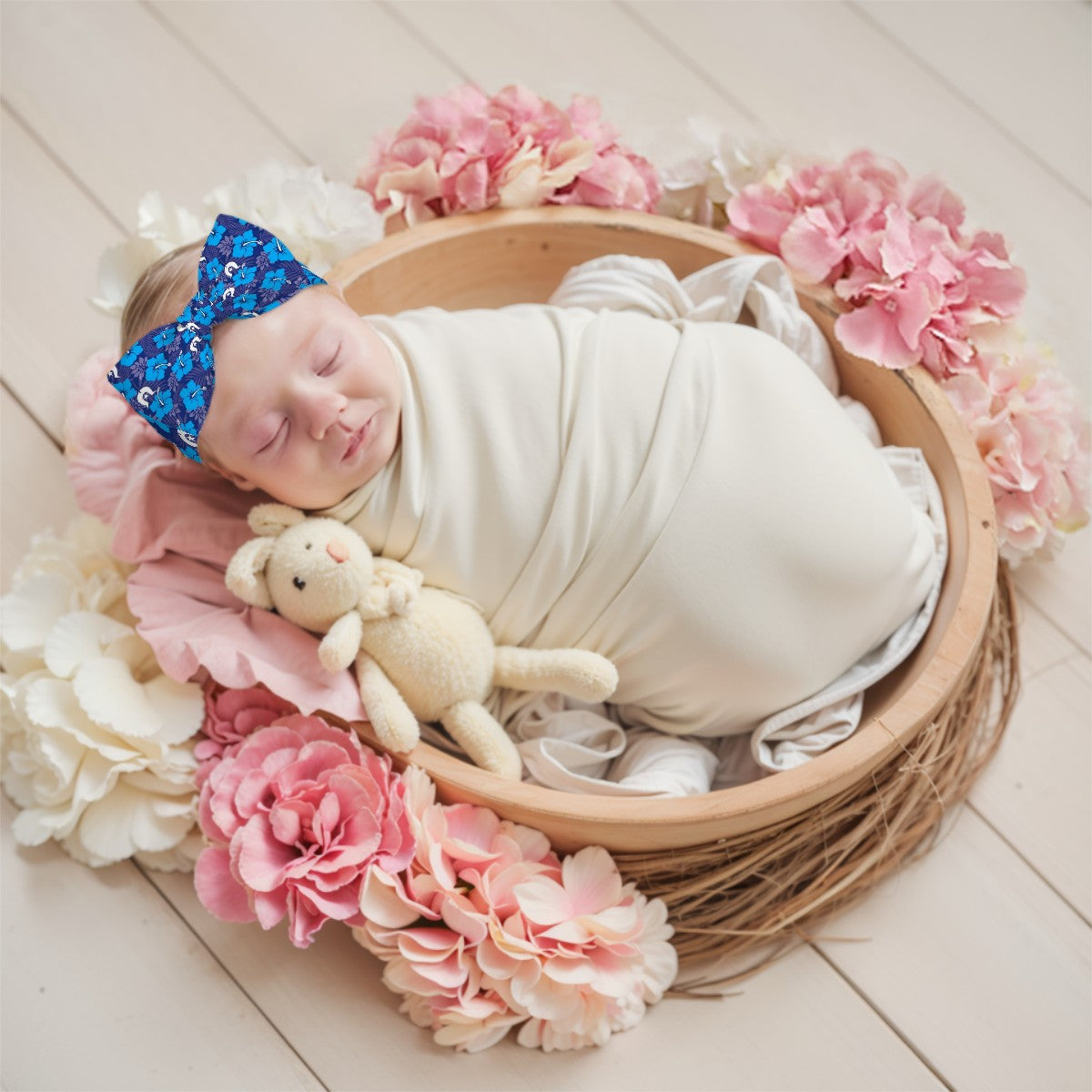 Hibiscus flowers with White Dhari (Royal blue) on Bowknot Baby Headbands