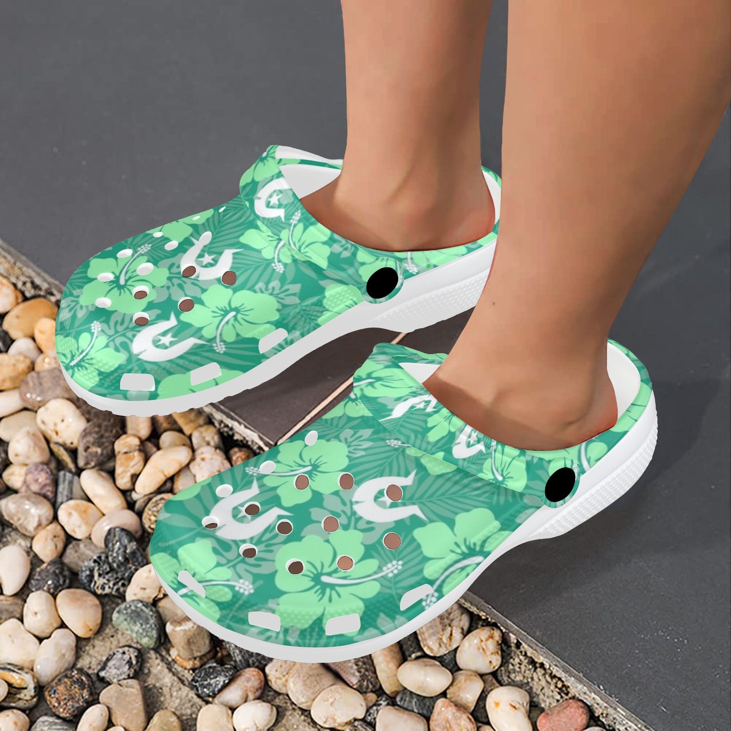 Hibiscus flowers with Dhari (Royal mint) on Adults Clogs