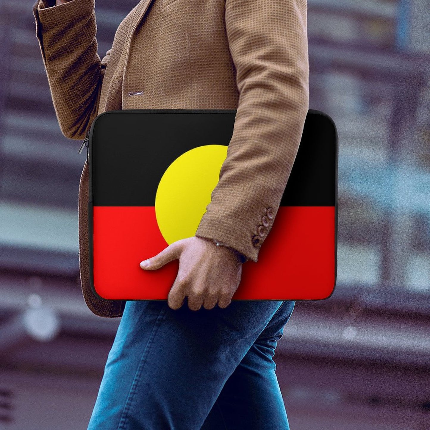 Aboriginal Flag on Laptop Case (1 Picture on 2 Sides)
