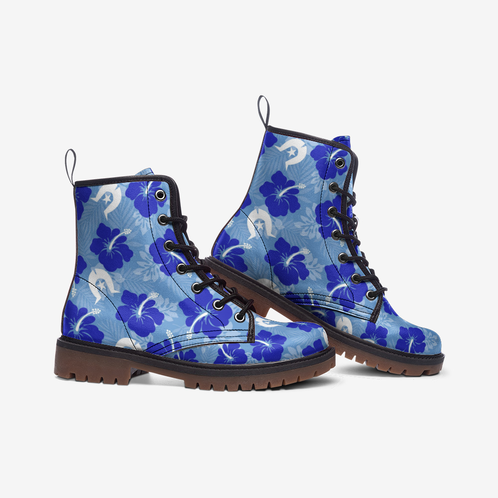 Hibiscus flowers with White Dhari (Sky blue) on Casual Leather Lightweight Boots