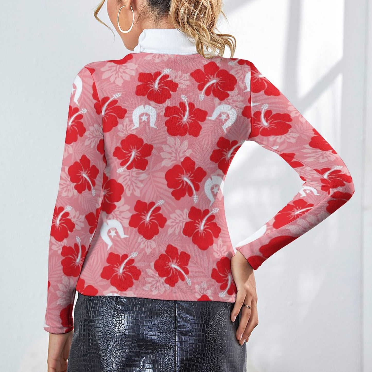 Hibiscus flowers with Dhari (Royal Pink) on Women Long Sleeve Turtleneck Sweater