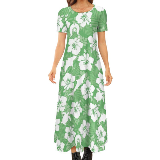 White hibiscus flowers with Dhari, Shark, turtle, and stingray (Green) on Round Neck Short Sleeve Dress